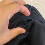 Under Armour “heatgear” black cropped size medium #667 Photo 8