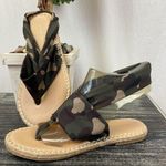 Shoedazzle  Green Camouflage Green Print Fabric Wrap Flat Sandals 7 Photo 0