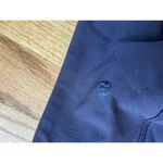 Lululemon  Reveal Crop 15" in Midnight Navy Blue size 8 No Flaws Photo 5