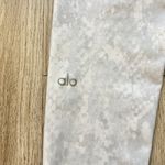 Alo Yoga  Vapor Python Airbrush Leggings Gray Size S Photo 7