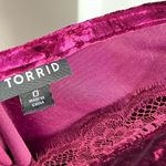 Torrid Crushed Velvet Lace Trim V-Neck Cami in Berry Romance | 0 (Large - 12) Photo 5
