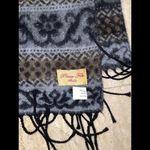 Primo Filo Italia Oversized Fringed Soft Shawl/Scarf‎ Acrylic 70”x31” Photo 3