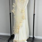 Vintage Lace Wedding Dress and Veil Photo 0