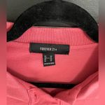 Forever 21  Coral Sorbet Cropped Short Sleeve Polo Shirt Women’s Sz 0x EUC Photo 1