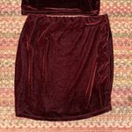 LIZ & SARA MAROON VELVET MATCHING SKIRT & CROP TOP SET Red Size undefined Photo 5