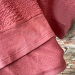 BKE Buckle  Pink Relaxed V-Neck Top Size Small Rose Pink Textured Raw Seam Tee Photo 2