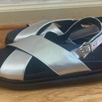 ALOHAS Marshmallow Shimmer Metallic Silver Leather Chunky Sandals Sz 39 EU Photo 4