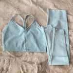Set Active & OUAI Leggings Matching Bra Photo 1