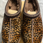 UGG  Women's Tasman Caspian Genuine Calf Hair Slipper US 11 Burnt Cedar Photo 0