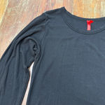 Spanx Women's  Black Long Sleeve Tee Medium Solid Basic Soft Photo 1