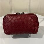 Bottega Veneta  Red Intrecciato Woven Leather Makeup Case Photo 4