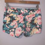 I&P vintage jewel buttons floral jean shorts Blue Size undefined Photo 5