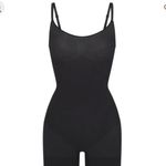 SKIMS  Seamless Sculpt Mid-Thigh Bodysuit Onyx Size‎ L Photo 6
