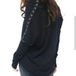 Raw Earth Wild Sky Boho Essential Junction Sweatshirt in Black Size XL Photo 5