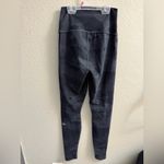 Alo Yoga Camo Vapor Legging Size XS High Waist Athletic Running Pickleball Black Photo 3