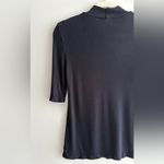 T Tahari  Black Ribbed Mockneck Short Sleeve Blouse, Size Small Photo 12