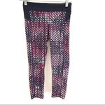 Under Armour  heat gear printed Capri leggings XS Photo 3