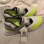 Nautica Womens Ambrea Active Workout Trainers Slip-On Sneakers Shoes Green White Photo 1