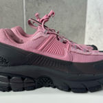 Nike Women's Zoom Vomero Roam Sneaker Size 5 Photo 0
