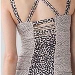 Lululemon  Happy Strappy Tank • Sz 4 Photo 1