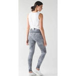 Lululemon  Wunder Under Pant Hi-Rise Luon Spray Jacquard White Black Size 4 Photo 8