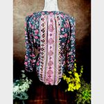 Mason & Belle Casey Tassel Detail Blouse Gray/Pink size S Photo 9