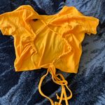 Wild Fable Cropped short sleeve with open back Photo 1