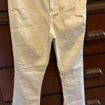 Good Hart NWT Size6  White Flare Photo 0