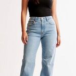 Abercrombie & Fitch  Curve Love High Rise 90s Relaxed Jean Photo 0