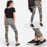 EXPRESS Jeans Ankle Jegging Faded Camo Mid-Rise 4R Photo 2