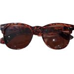 Tortishell sunglasses with arm bling cat eye dark sunnies Sunglasses Black Photo 1