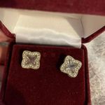 Diamond Clover Earrings Photo 0