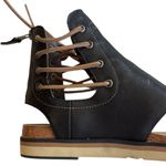 OTBT EUC  Leather Locate Sandals Black
Brown Size 7.5 Photo 5