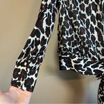 Trina Turk ✨  Women’s Cheetah High Neck Long Sleeve Silk Top XS Photo 2