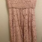 Vera Wang  Dusty Pink Double V-Neckline Lace Knee Length Dress Size 6 Photo 10