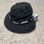Adidas  bucket hat Photo 1