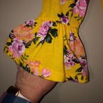 Bobbie & Brooks Bobbie Brooks Sz S Yellow Floral Hanky Hem Top with Necklace NEW NWT Photo 4