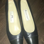 Etienne Aigner  Navy and black pumps, 8N Photo 0
