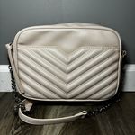 EXPRESS quilted crossbody bag Photo 2