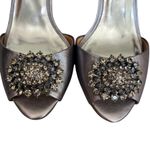 Badgley Mischka  Lacie‎ D'Orsay Heels Sz 8.5 Silver Leather Embellished Classy Photo 2