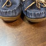 L.L.Bean Women's Wicked Good Moccasins Size 7 in Charcoal Blue Leather Shearling Photo 5