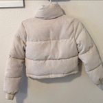 Hollister  cream crop Puffer Jacket xxs Photo 5