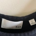 Wilfred Free Aritzia Black Bair T Photo 3