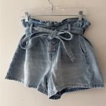 American Eagle Paper Bag Mom Shorts Size 2 Jean Light Wash Denim Belt Photo 1