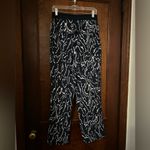 Athleta  Printed Vienna Cargo Pant Navy Orchid Pink Size 6 Photo 2