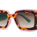 Betsey Johnson Tortoise Shell Pink and Aqua Teal Color block Mixed Print Sunglasses Photo 0