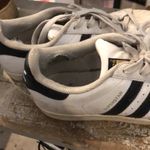 Adidas Women’s superstars Photo 1