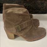 UGG  tan suede ladies buckle ankle boots style 3212 size 10M ladies Brienne Photo 2