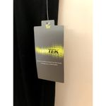 Tek Gear NWT Dry Tek mid rise exercise Capris Photo 4