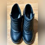 Candie's  mini Blk sleeveless dress (ladies Lg) & ladies 7.5 Blk heel boot SET Photo 8